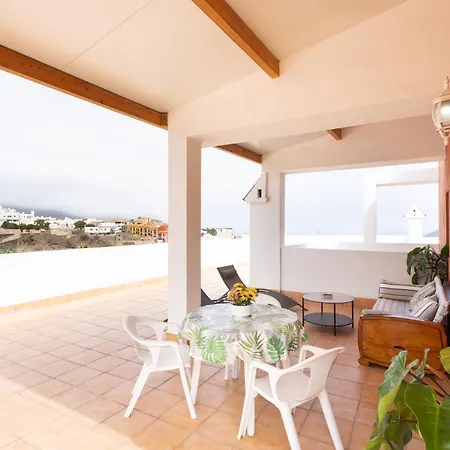 Home2book Terrace Bliss * グイマー