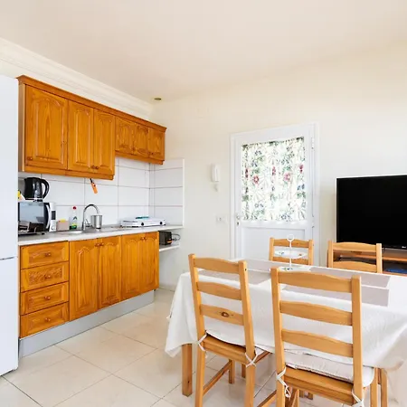 Home2book Terrace Bliss *